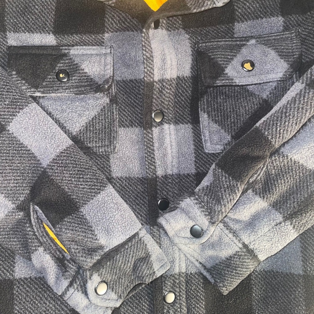 Volcom Plaid Flannel Jacket Boys 10Y Quilted‎ Lined Skate Streetwear Grunge Read - Picture 5 of 9